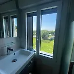 Parenthese A La Maison De L'ecrivain Entre Nature Et Petit Dejeuner Festin B&B