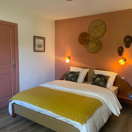 Bed & Breakfast Domaine La Perruche Parenthese Poetique Vue Mont-Saint-Michel & Petit-Dejeuner Festin