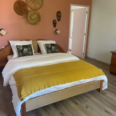 Domaine La Perruche Parenthese Poetique Vue Mont-saint-michel & Petit-dejeuner Festin Servon (Manche)