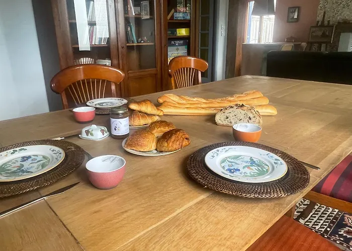 Parenthese Poetique Face Au Mont-Saint-Michel, Entre Nature Vivante, Animaux Et Petit-Dejeuner Festin Bed & Breakfast 3*