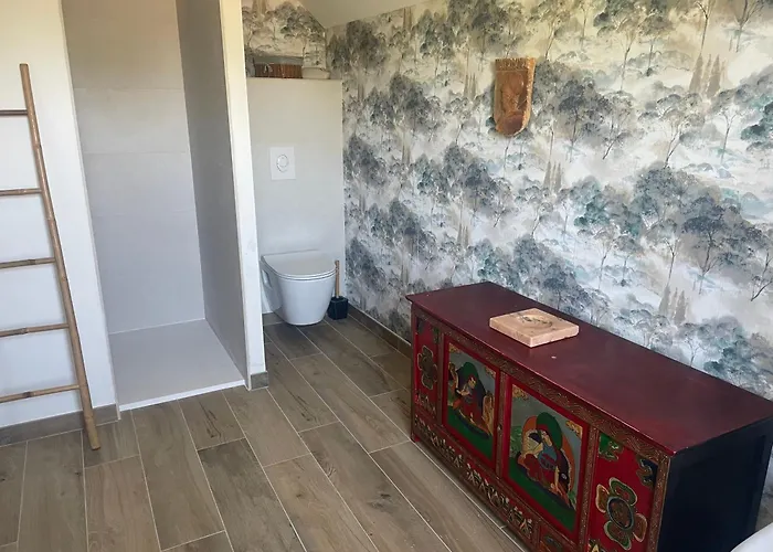 Bed & Breakfast Parenthese Poetique Face Au Mont-Saint-Michel, Entre Nature Vivante, Animaux Et Petit-Dejeuner Festin