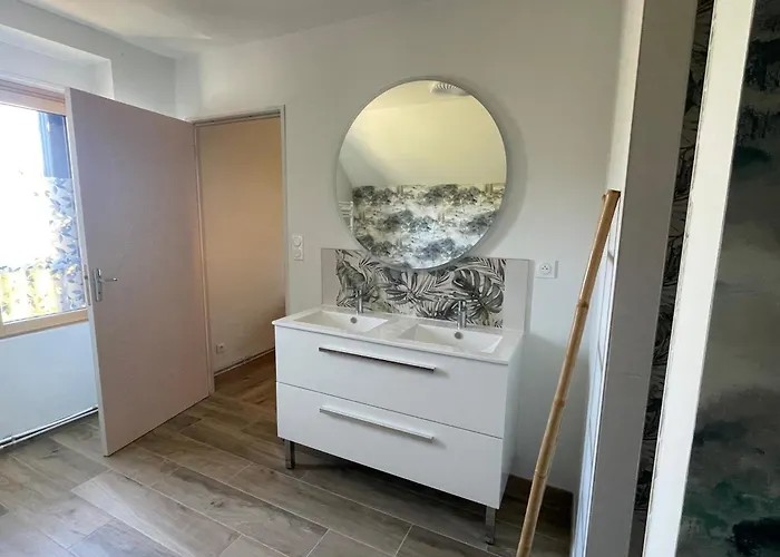 Bed & Breakfast Parenthese Poetique Face Au Mont-Saint-Michel, Entre Nature Vivante, Animaux Et Petit-Dejeuner Festin