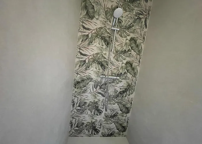 Parenthese Poetique Face Au Mont-Saint-Michel, Entre Nature Vivante, Animaux Et Petit-Dejeuner Festin 3*