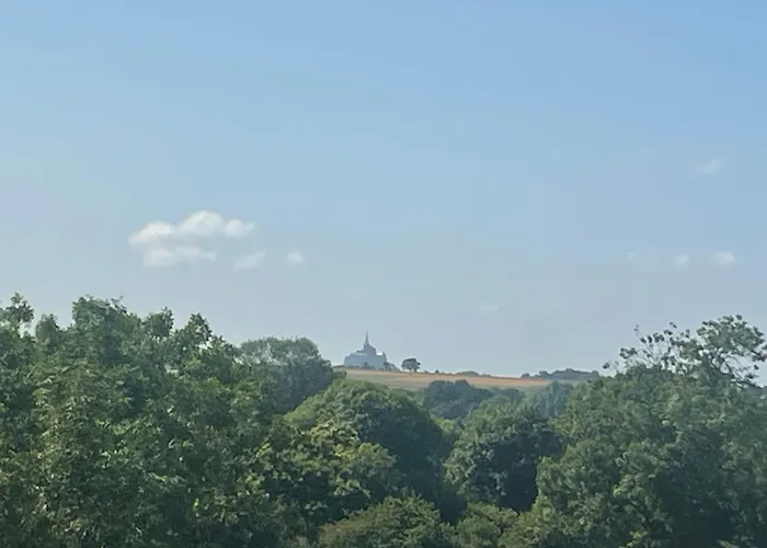 Parenthese Poetique Face Au Mont-Saint-Michel, Entre Nature Vivante, Animaux Et Petit-Dejeuner Festin Oda ve Kahvaltı 3*