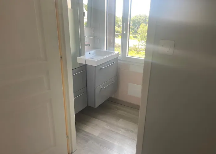 Bed & Breakfast Parenthese Poetique Face Au Mont-Saint-Michel, Entre Nature Vivante, Animaux Et Petit-Dejeuner Festin Servon (Manche)