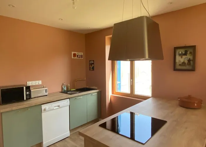 Parenthese Poetique Face Au Mont-Saint-Michel, Entre Nature Vivante, Animaux Et Petit-Dejeuner Festin 3*