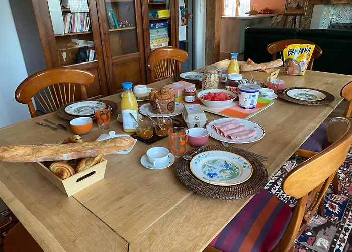 Parenthese Poetique Face Au Mont-Saint-Michel, Entre Nature Vivante, Animaux Et Petit-Dejeuner Festin Bed & Breakfast 3*